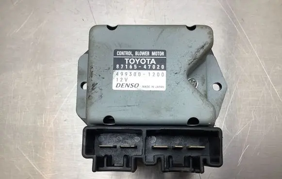 Toyota Prius (XW20) Heater blower motor/fan resistor 8716547020 4993001200