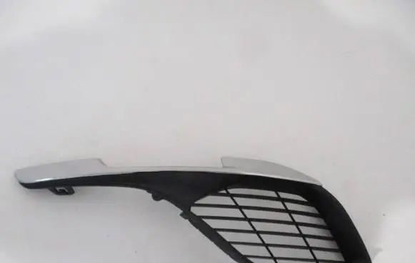 Peugeot 308 Front bumper lower grill AA35899375
