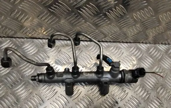 Volkswagen Touareg II Fuel main line pipe 059130090CB