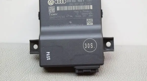 Audi Q5 SQ5 Gateway control module 8R0907468P