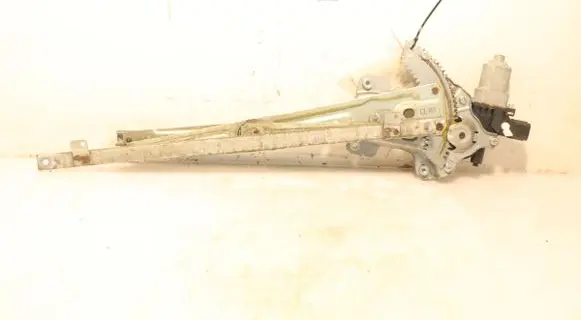 Mitsubishi Lancer X Front window lifting mechanism without motor 811240