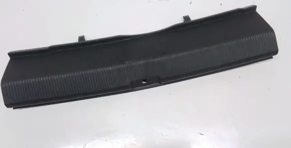 Volkswagen PASSAT B7 USA Trunk/boot sill cover protection 561863459