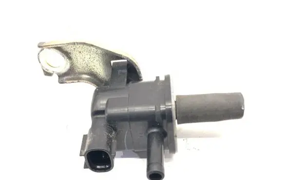 Toyota Auris E180 Fuel pressure regulator 9091012276