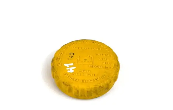 Opel Tigra B Coolant expansion tank/reservoir cap 90467473