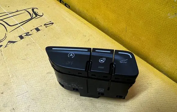 Ford Escape III Tailgate opening switch GJ5T14B436FA