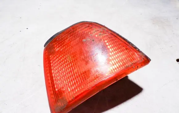 Audi 80 90 B3 Front indicator light 185144