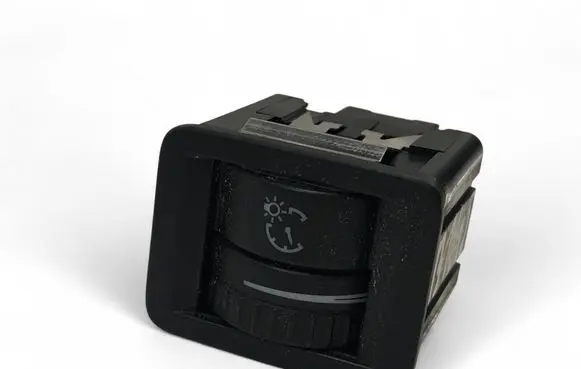 Volkswagen PASSAT B6 Light switch 3C0941334A