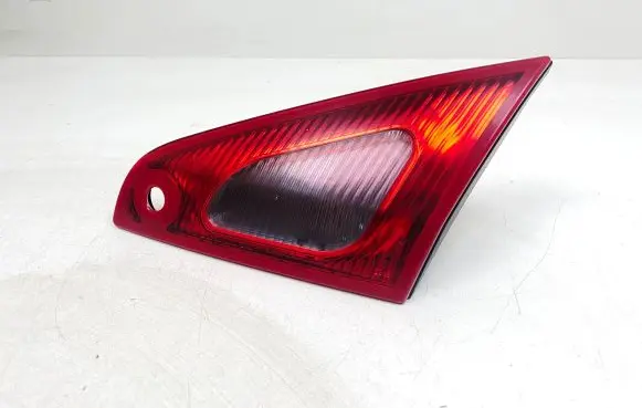 Mitsubishi Colt Tailgate rear/tail lights MN105622