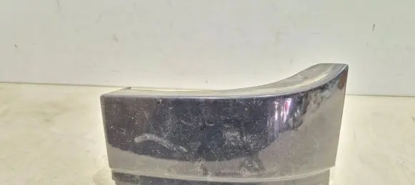 Opel Zafira B Rear/tail light trim molding 90580804