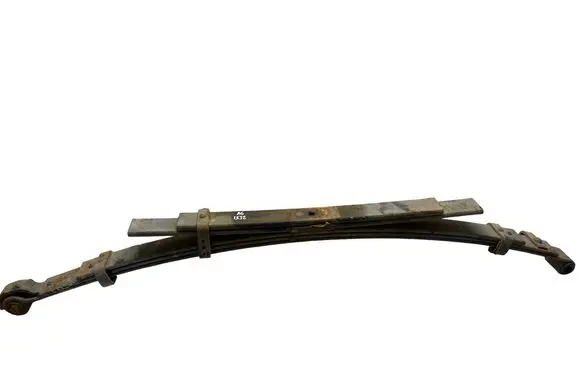 Toyota Hilux (AN120, AN130) Rear leaf spring 123456