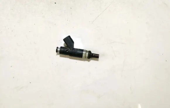 Dodge Caliber Fuel injector 04891577ab 7058w10092
