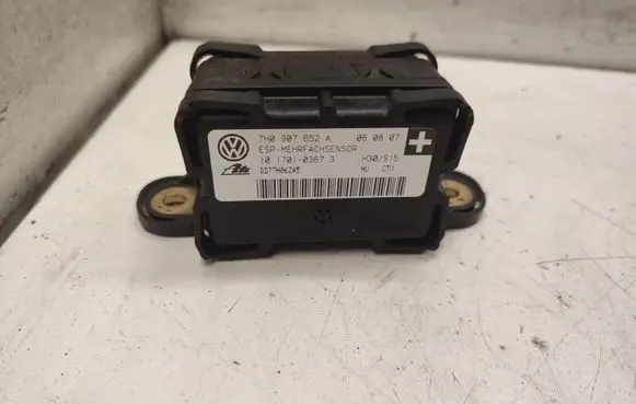 Volkswagen Touareg I ESP acceleration yaw rate sensor 7H0907652A