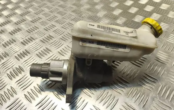 Chrysler Pacifica Master brake cylinder 32068522