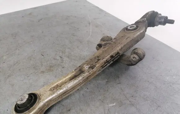Audi A8 S8 D3 4E Front lower control arm/wishbone 4E0407155C