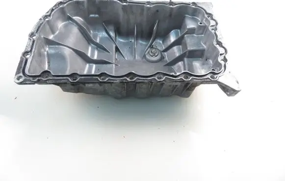 Renault Scenic I Oil sump 330970331 111849