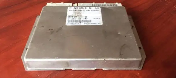 Mercedes-Benz E W210 ABS control unit/module 0295455132