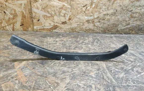 Porsche 928 Front bumper mounting bracket