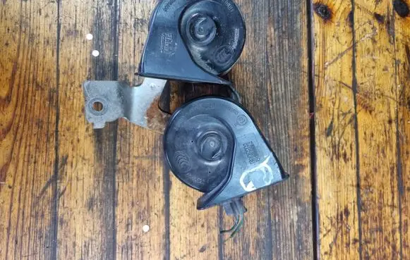 Citroen C3 Horn signal A046522