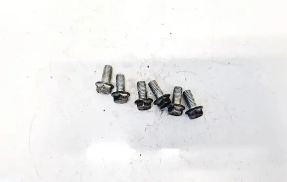 Toyota Auris E180 Nuts/bolts 