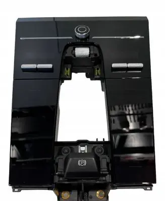 Head unit multimedia control