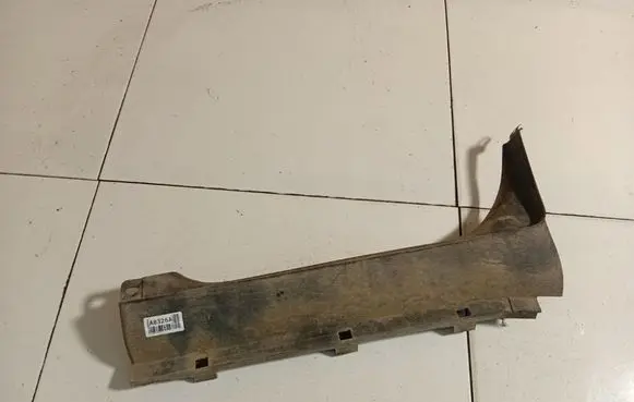 Iveco Daily 30.8 - 9 Sill 504160333