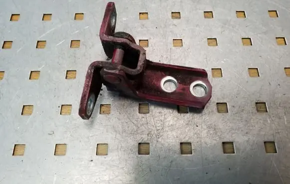 Mitsubishi ASX Front door upper hinge