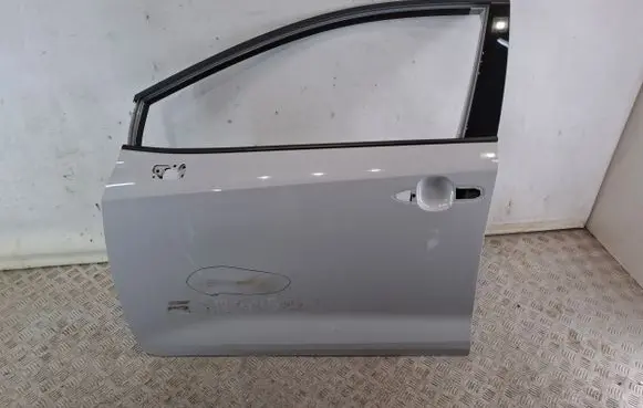 Toyota Corolla E210 E21 Front door 6700202550 6700202540