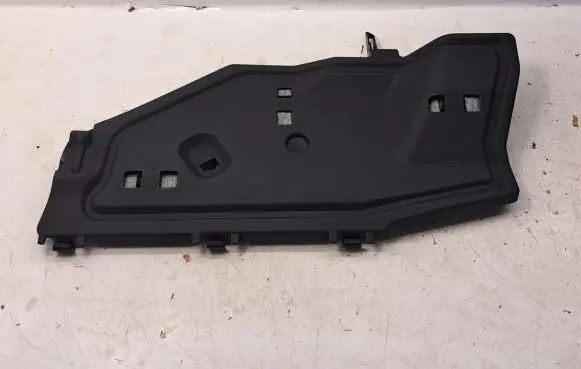 Toyota Avensis T270 Dashboard lower bottom trim panel 5560705050