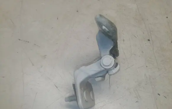Land Rover Range Rover Sport L320 Front door upper hinge