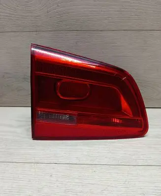 Volkswagen Touran II Tailgate rear/tail lights 1T0945093 2JZ0104630 032509