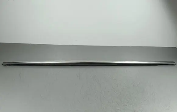 DS Automobiles 7 Crossback Front door glass trim molding 9816605080