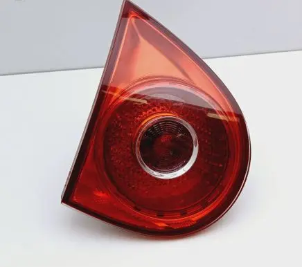 Volkswagen Golf V Tailgate rear/tail lights 1K6945107C