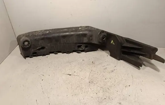 Jeep Grand Cherokee Headlight/headlamp mounting bracket M163365 60586 15475AB