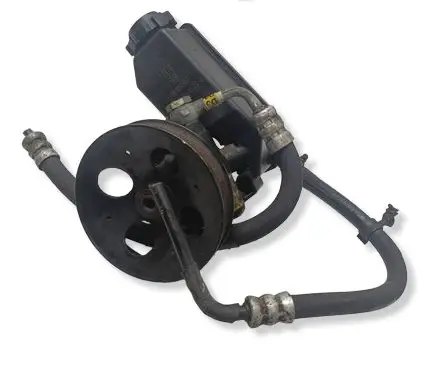 Opel Vectra B Power steering pump 90495957
