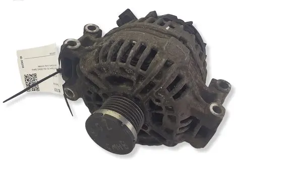 BMW 3 E90 E91 Generator/alternator 7532969