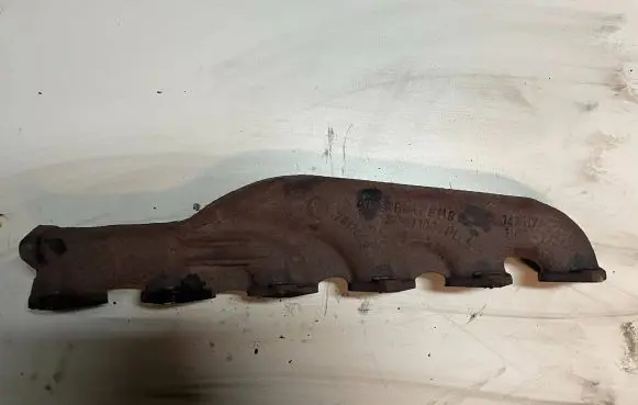 BMW X5 E70 Exhaust manifold 7811449