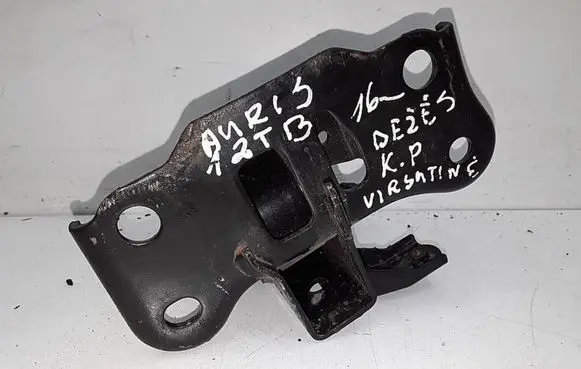 Toyota Auris E180 Gearbox mounting bracket