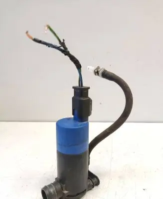 Peugeot 508 Windscreen/windshield washer pump 9672630580 20120329