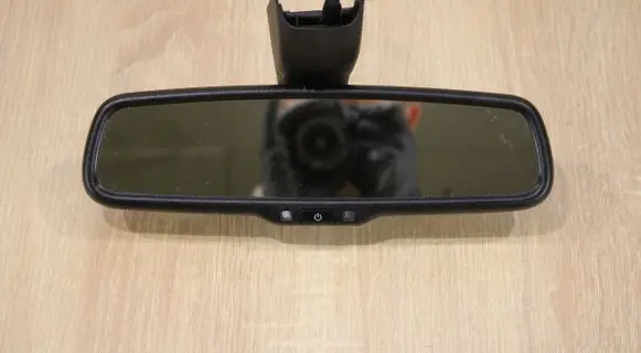 Chevrolet Captiva Rear view mirror (interior)