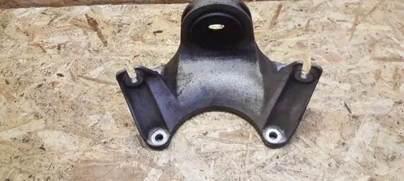 BMW 7 E65 E66 Gearbox mounting bracket 6754619