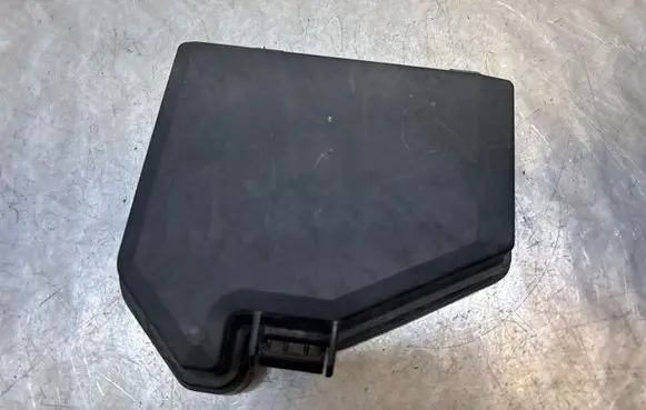 KIA Stinger Fuse box cover 20A20A20A