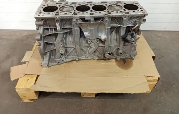 BMW 5 G30 G31 G38 Engine B58B30A
