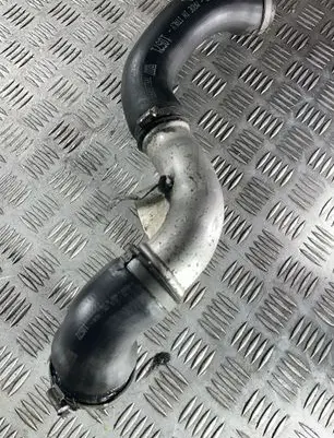 Volvo C70 Intercooler hose/pipe 31319795 31293927 31293929