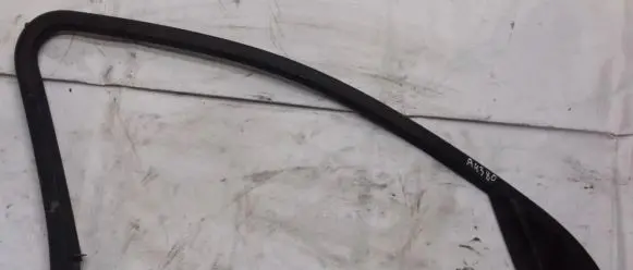 Audi A4 S4 B8 8K Rubber seal front coupe door 06559000 06559-000