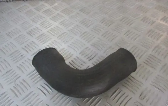 Audi A4 S4 B5 8D Intercooler hose/pipe