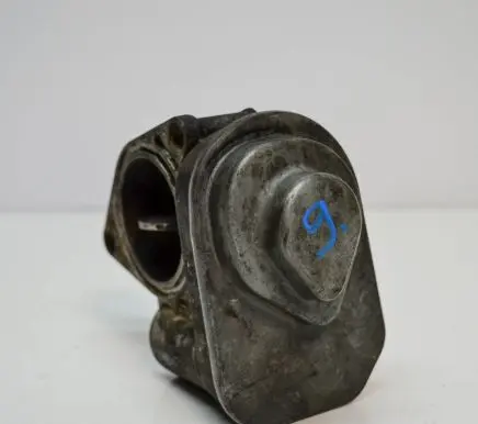 Audi A8 S8 D3 4E Throttle valve 057128063