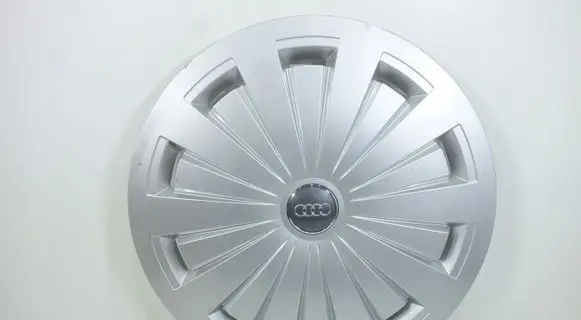 Audi A4 S4 B9 R16 wheel hub/cap/trim 8W0601147