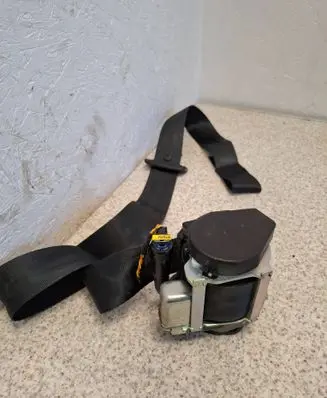 Peugeot RCZ Front seatbelt YM15300480 2582EC9913