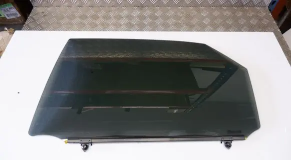 Lexus RX 450H Rear door window glass 6810448220