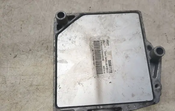 Opel Astra H Engine control unit/module 55561172 MT35E23